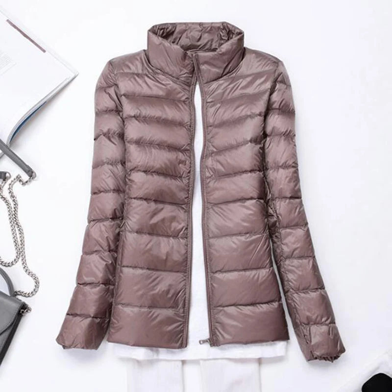 90% Ultralight Duck Down Jacket Women's Winter Hooded Short Slim Fit Down Jacket 2024 Fall/Winter Women's Down Jacket