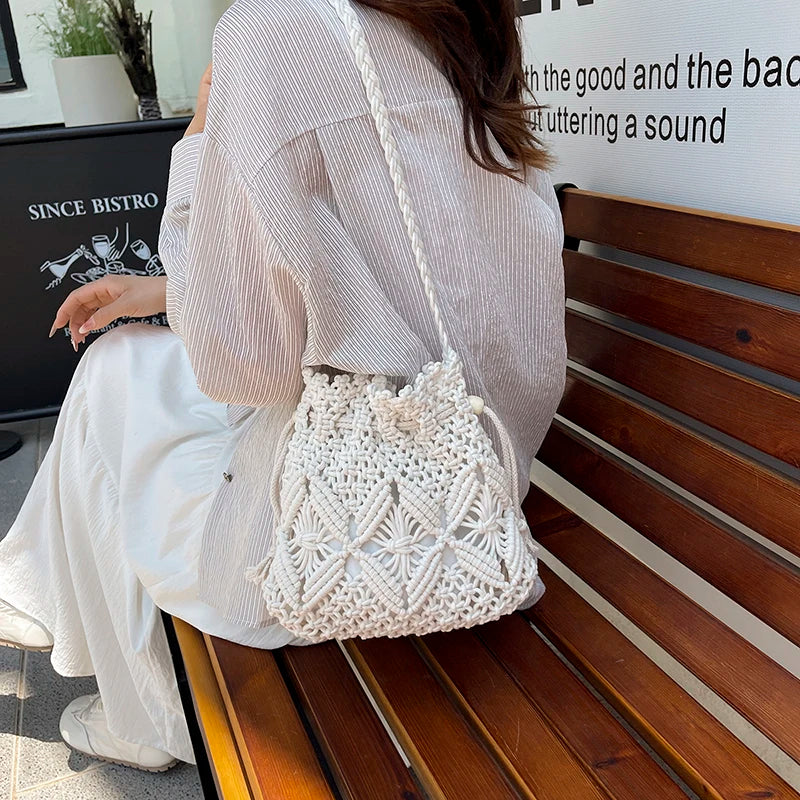 LEFTSIDE Weave Small Shoulder Bags for Women 2025 New Summer Knit Crossbody Bag Females Weave Raffia Beach Bags Handbags