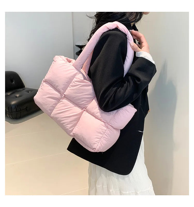 Women Tote Handbags Quilted Plaid Bag Retro Trendy Checkered Waterproof Shoulder Bag Solid Color Winter Soft Large Capacity Bags
