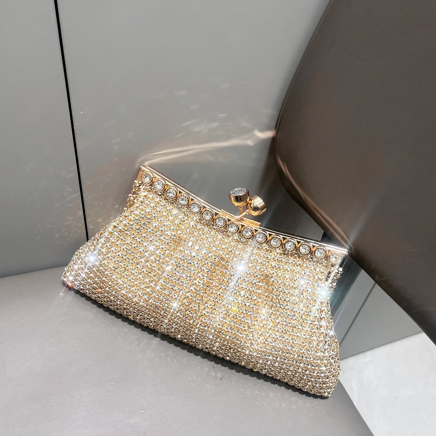 Handle Rhinestones Evening clutch Bag Purses and handbag luxury Designer shiny Crystal Clutch purse bucket bag shoulder bags