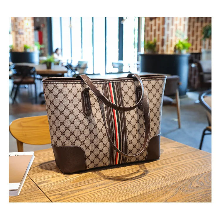 New Fashion Women's Tote Bag Trend Brand Retro Printed Shoulder Bag Large Capacity Elegant Commuter Bag Designer Luxury Handbag