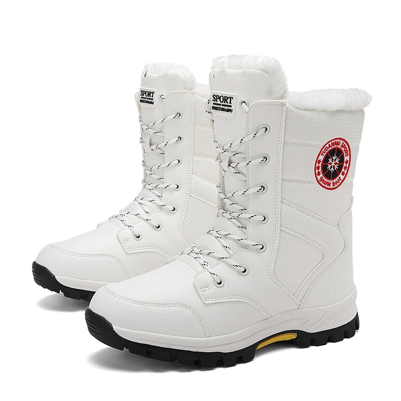 2025 new winter warm plush lined snow boots women's outdoor waterproof and non-slip plush cotton boots comfortable platform shoe