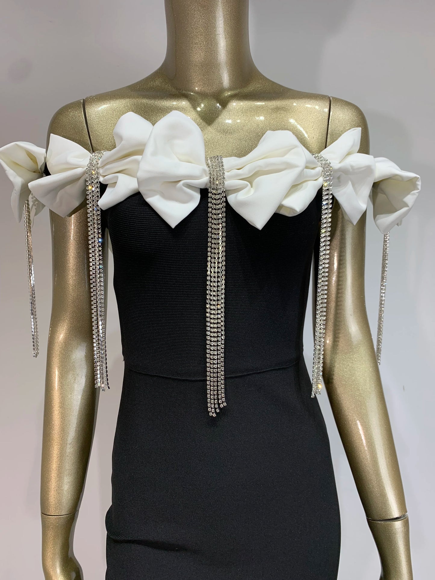 Women Celebrity Sexy Off Shoulder Bow Tie Diamonds Black Maxi Long Bandage Dress 2024 Knitted Elegant Evening Club Party Outfit