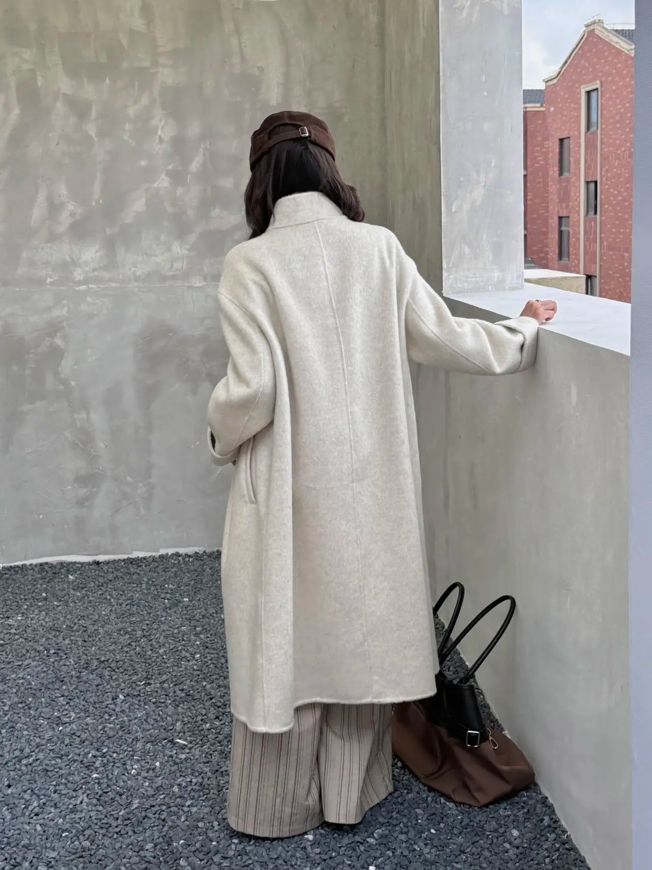Ladies' 100% wool coat, high-end slimming stand up collar, double breasted loose long woolen coat, autumn and winter bestseller