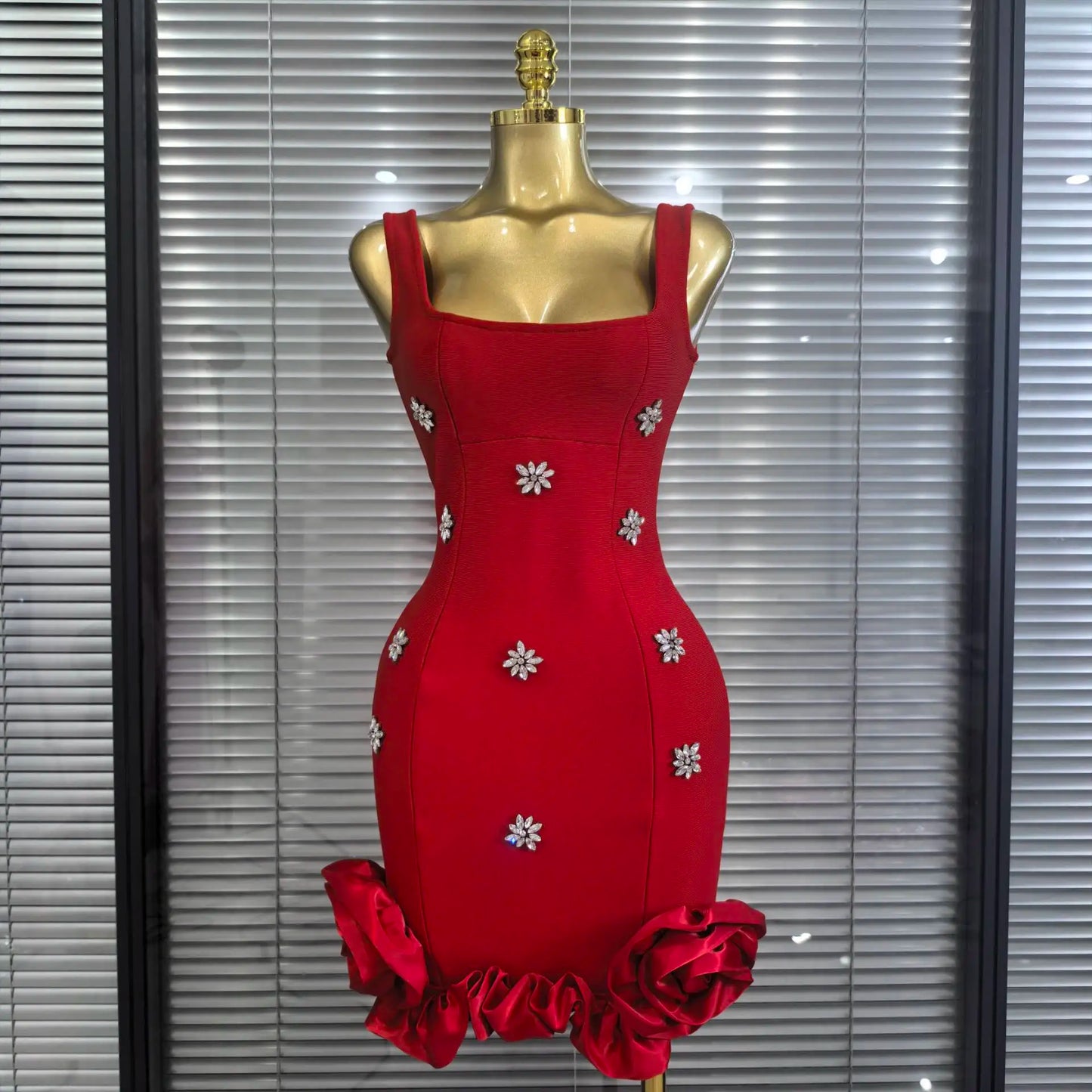 Hot Sale Women Sleeveless Sexy Shinning Rhinestones Ruffles Bodycon Mini Bandage Dress Celebrate Nightlcub Party Outfit Vestido
