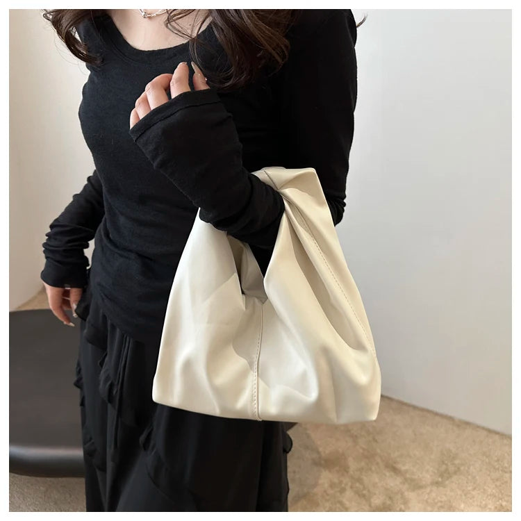 Elegant Folded Cloud Women's Handbag Trendy Minimalist PU Leather Tote Bag Soft Surface Magnetic Buckle Closure Casual Use