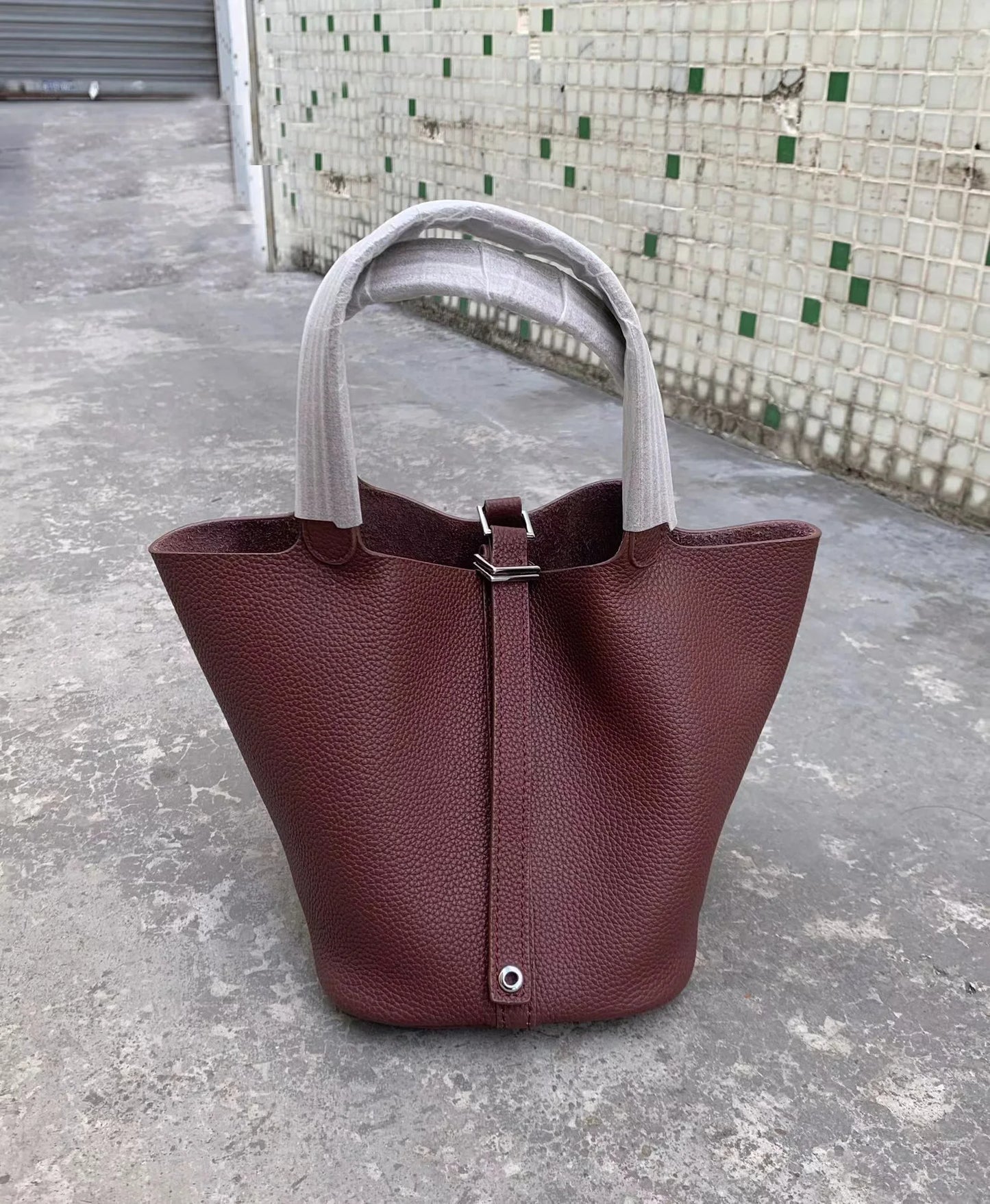 Fashion Classic Womens Bucket Bags Leather Lady Hand Bags High Quality Genuine Leather Luxury Ladies Top Handle Handbags