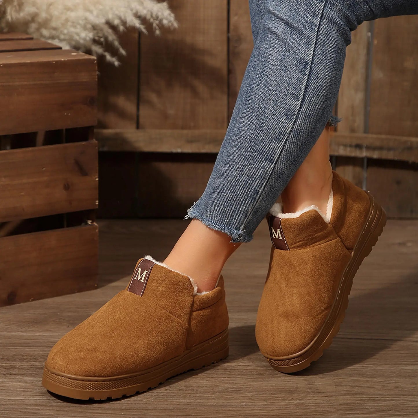 Women's Fleece-Lined Winter Slippers Lightweight Non-Slip Indoor Outdoor Shoes Winter Warm Mini Snow Boots