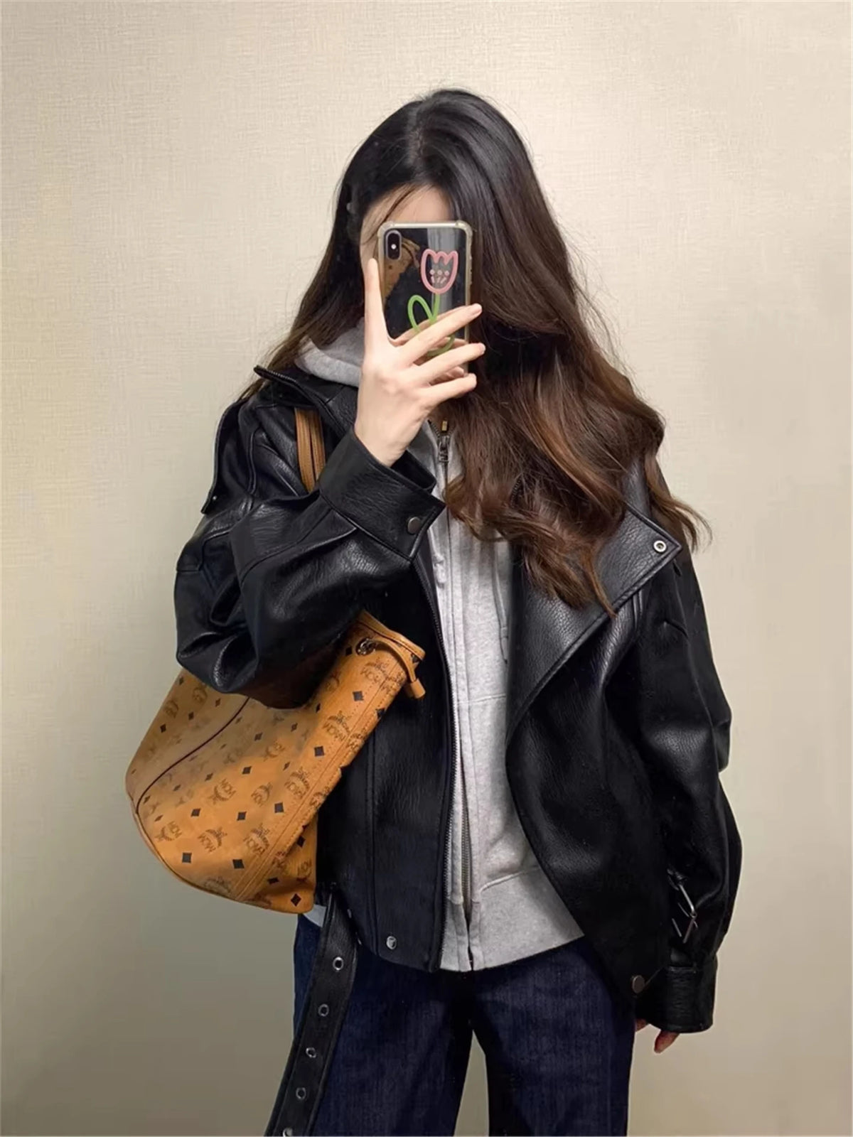 Black Leather Jacket Women's Loose Motorcycle Style Coat Flip Collar Short Size Small Autumn Winter New Arrival Fashion Trend