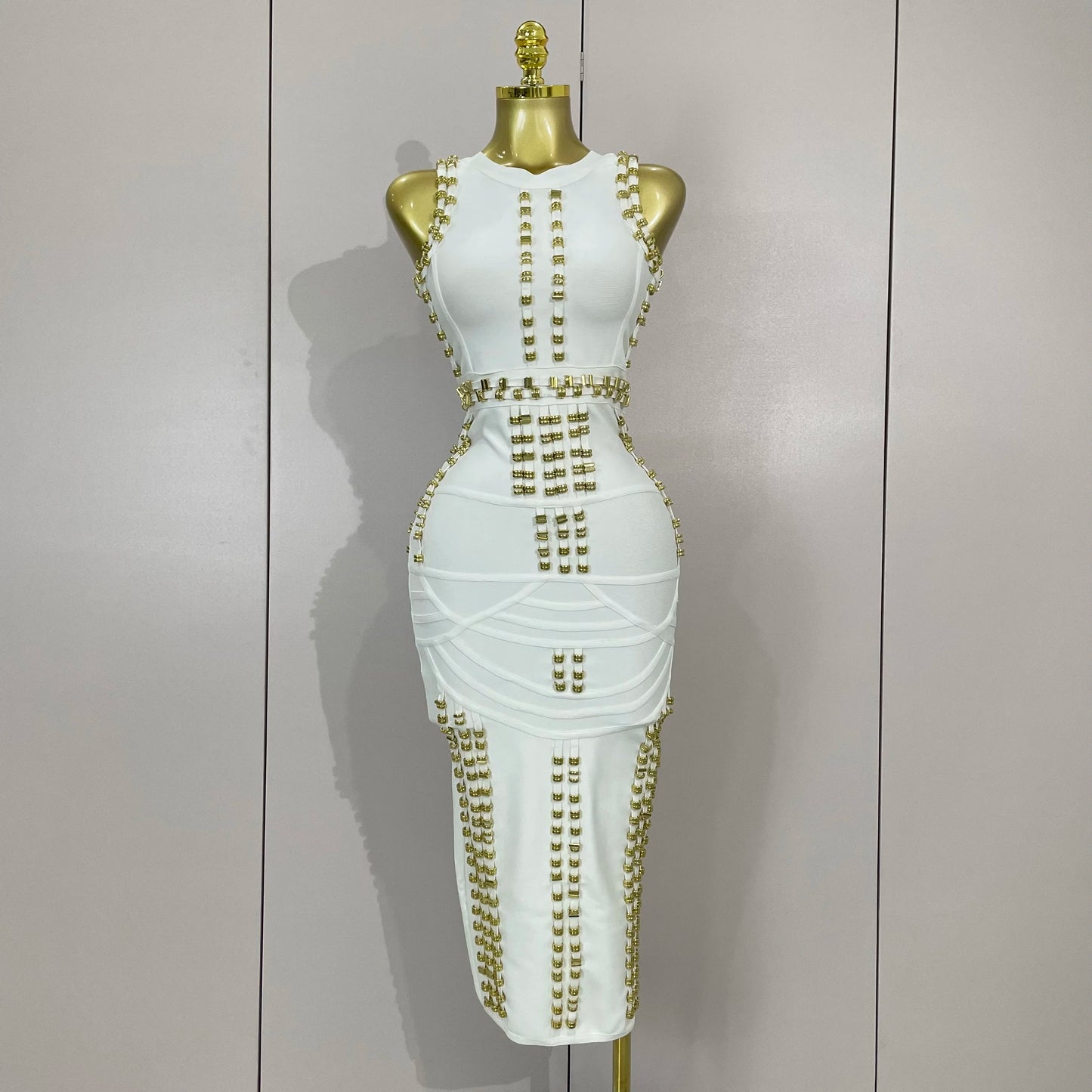 Elegance White Metal Buckle O Neck Sleeveless Bodycon Bandage Dress Women Celebrate Evening Prom Birthday Party Dress Vestido