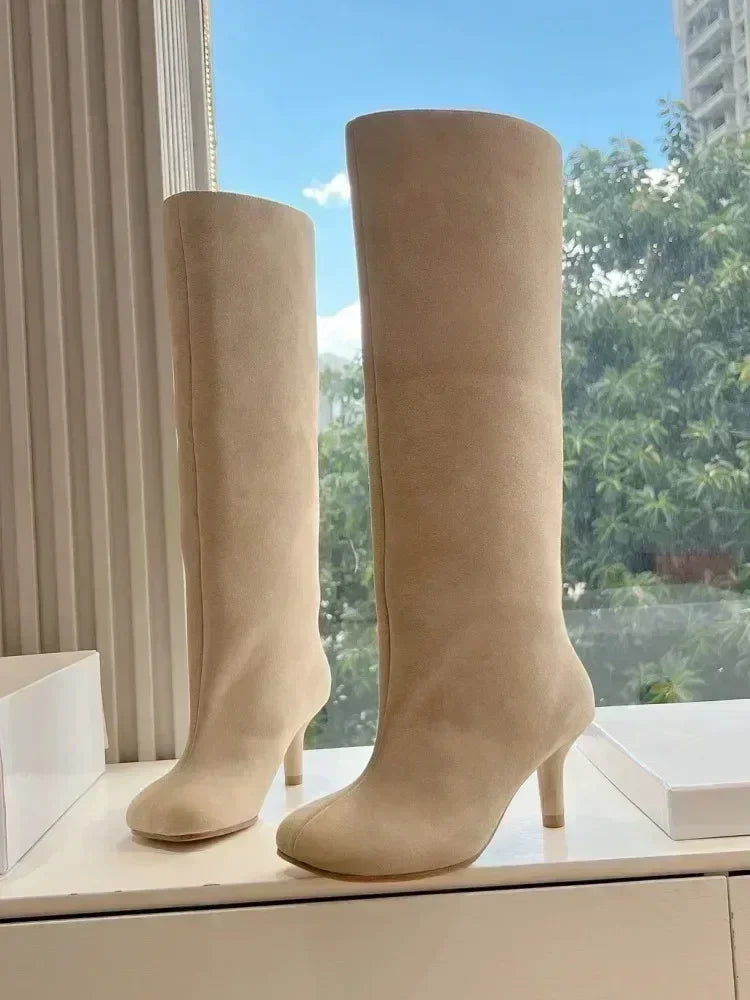 2025Women's Autumn and Winter New Slim Fit High Heels Knee High Boots Fashionable Plus Size Medium Long Boots Knight Boots