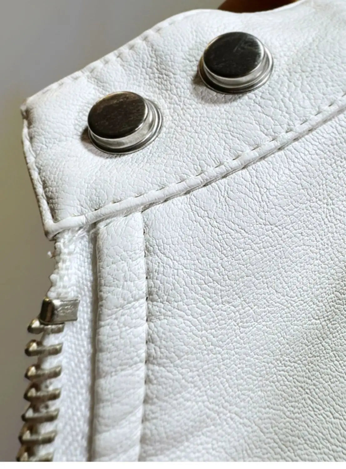 2025 Autumn New Handsome Versatile Short Motorcycle Jacket Top High Waist PU Leather Jacket for Women  Faux Fur Coat