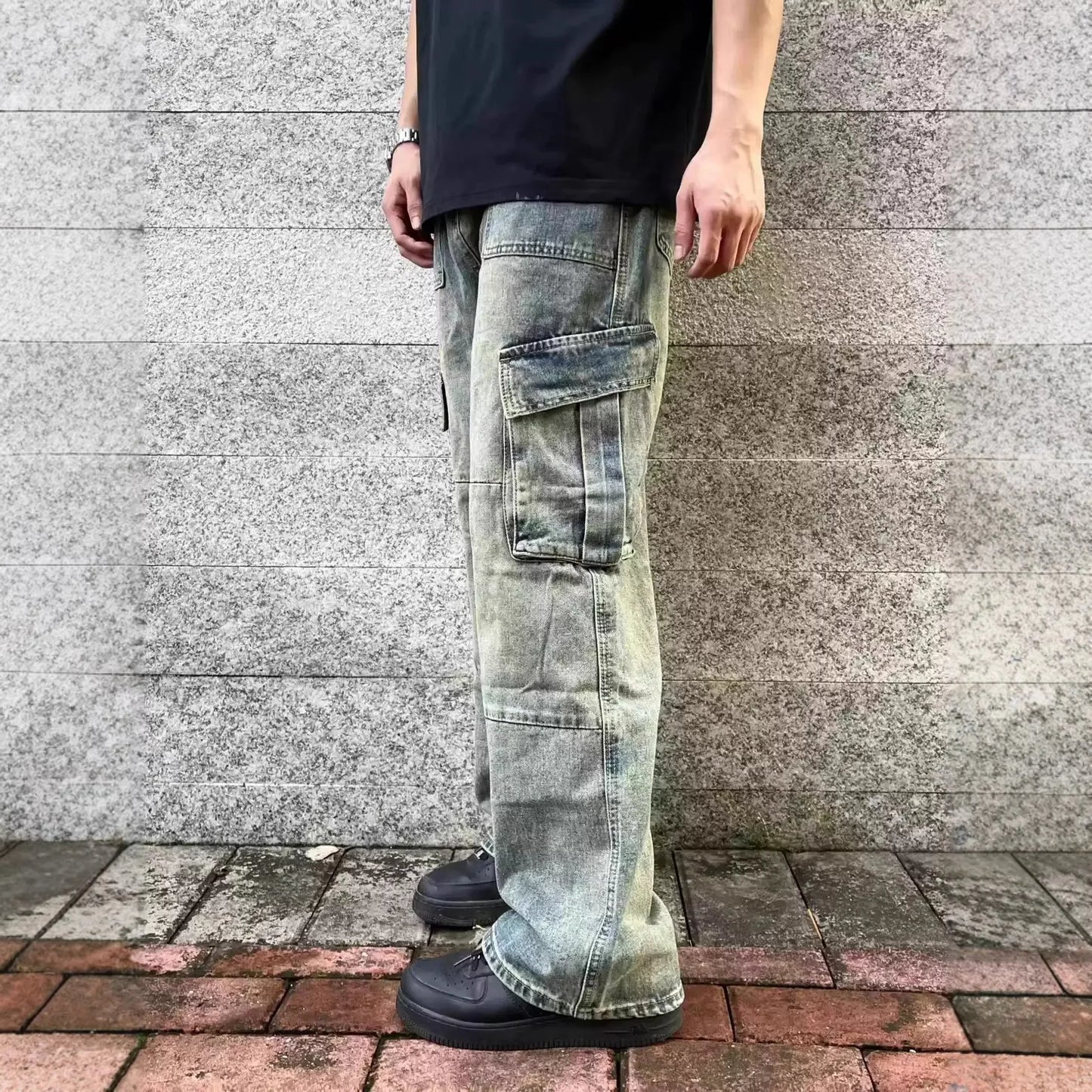 Retro American Wide Leg Workwear Jeans Multi Pocket Loose Fit Straight Leg Jeans for Men And Women Autumn Winter New Arrival