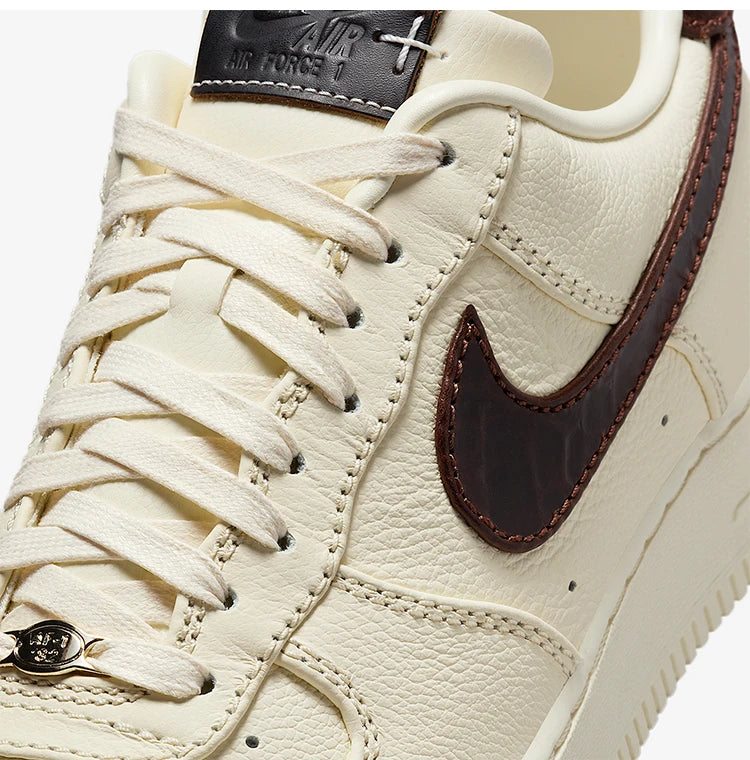 Nike genuine Air Force 1 men's classic lightweight breathable board shoes IH7332-001