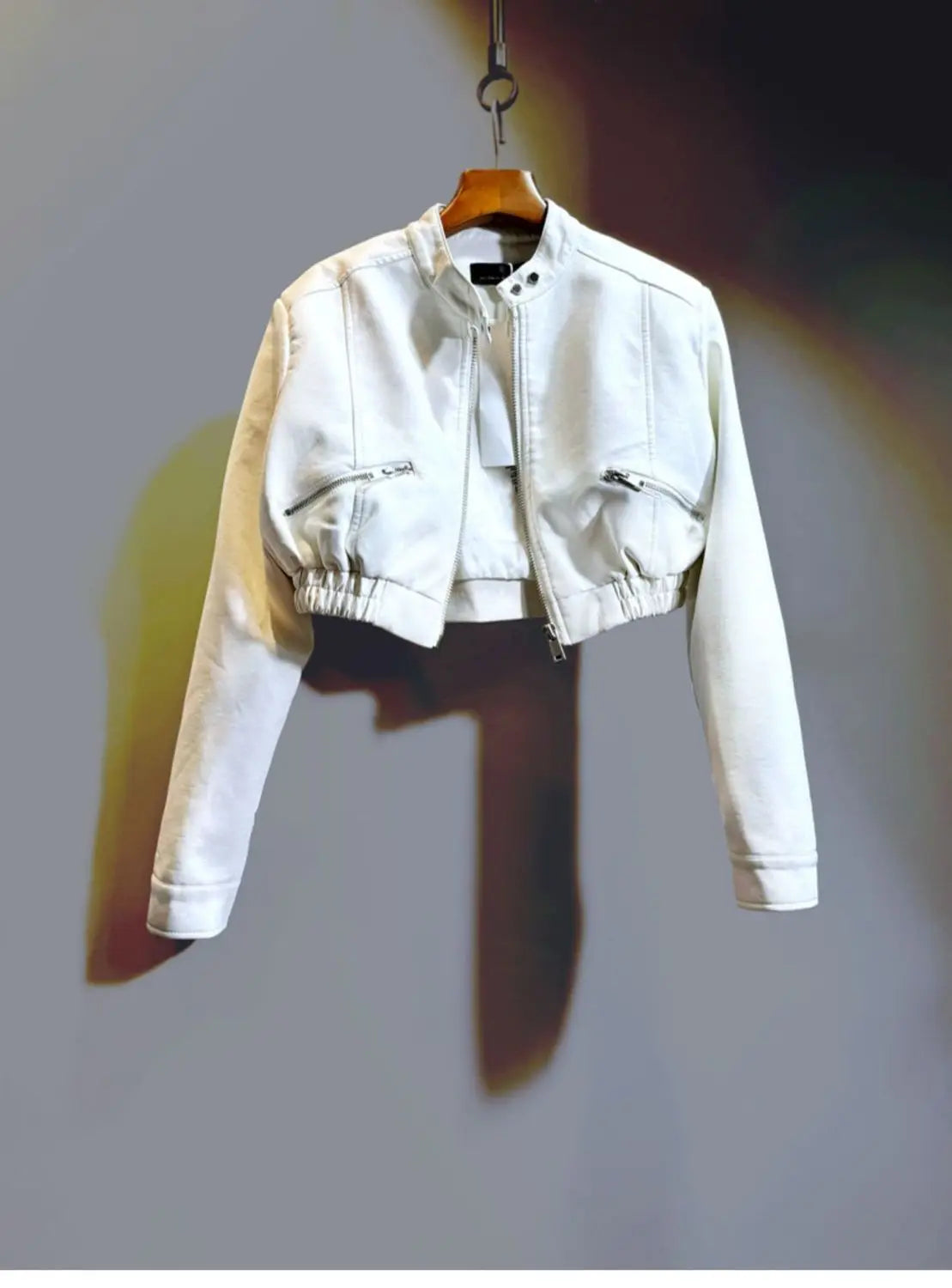 2025 Autumn New Handsome Versatile Short Motorcycle Jacket Top High Waist PU Leather Jacket for Women  Faux Fur Coat