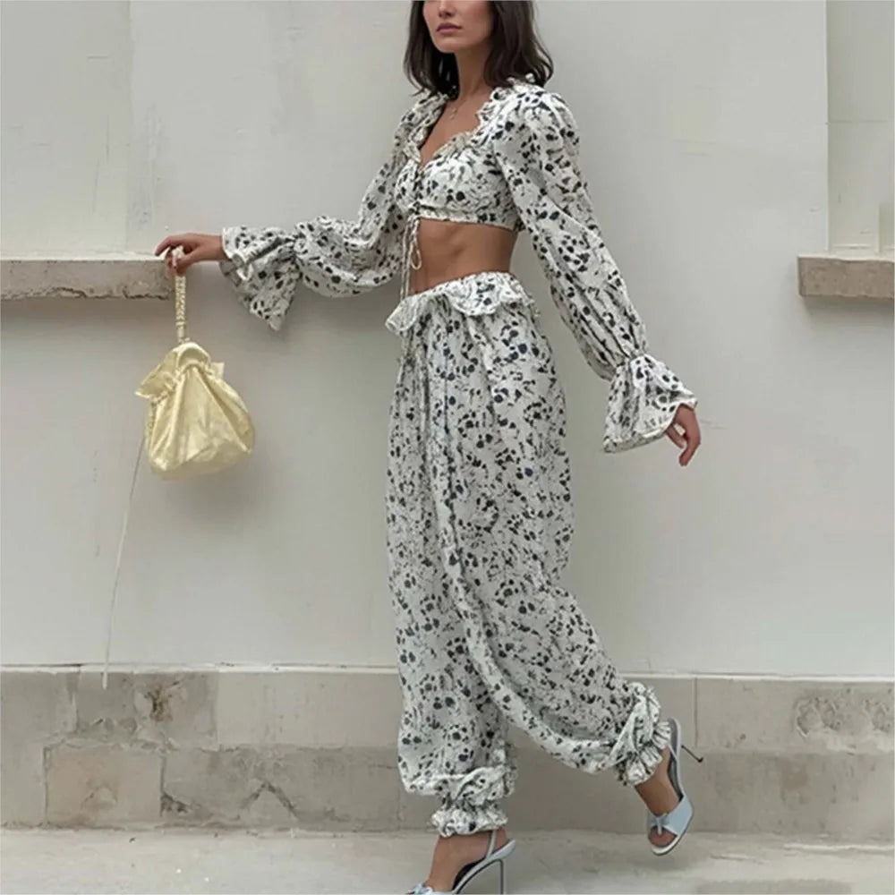 Summer Floral Trousers Set Comfortable Street Style Long-sleeved Waist-revealing Lace-up Top Wide-leg Trousers Two-piece Set