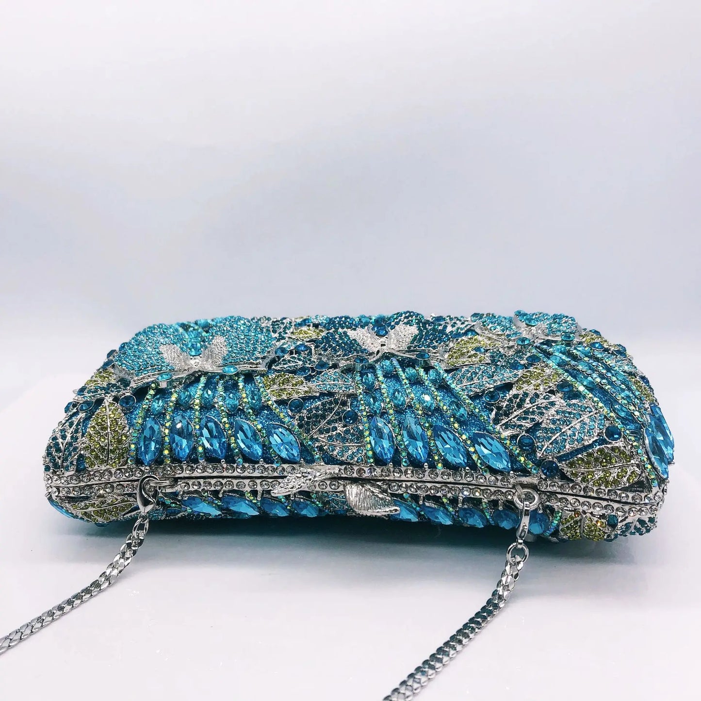 Hollow Out Women Evening Bag Gold Crystal Banquet Handbag Luxury Diamond Clutch Purse Wedding Bride Bags Elegant Dinner Bag