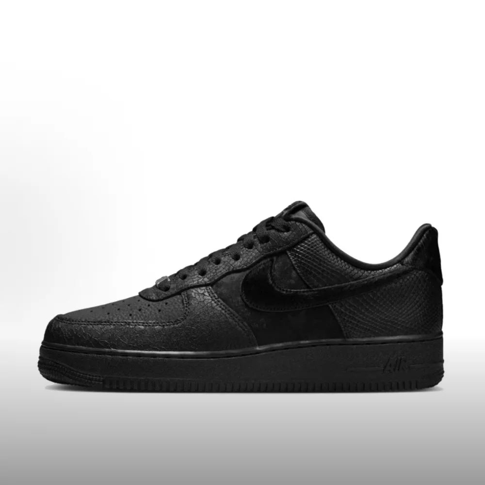 Nike Air Force 1 '07 Unisex Sneakers Iconic Cushioned Comfort Classic Low-Top Casual Wear HQ3905-500