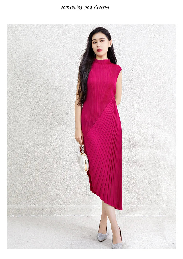 High-end women's summer dresses, sophisticated and stylish new styles, solid color, irregular patchwork, elegant evening gowns.