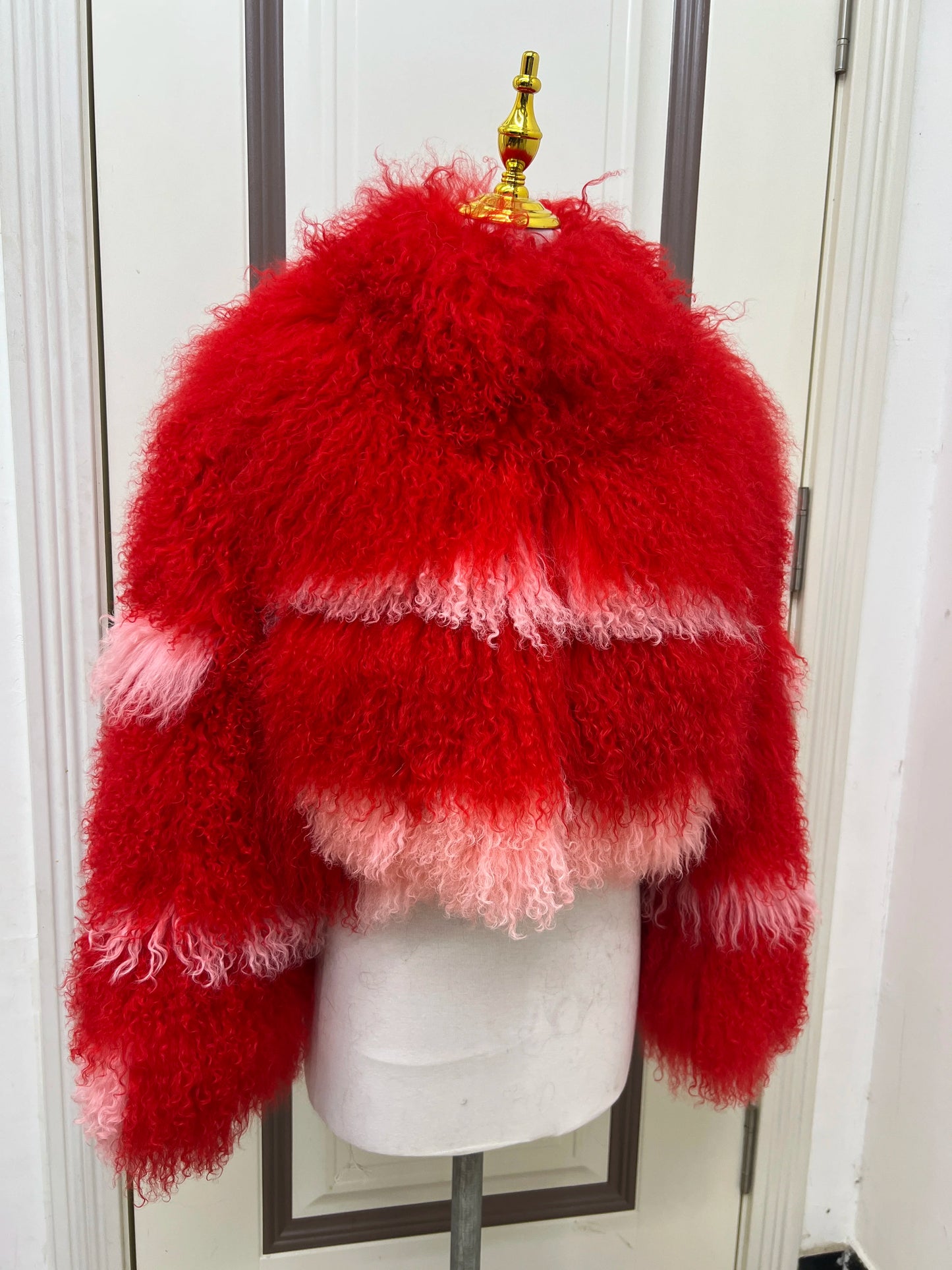 Aulande New Women Winter 100% Real Fur Mongolian Sheepskin Coats Short  40 CM Standing Coller Fashion High Quality Sheep Jacket