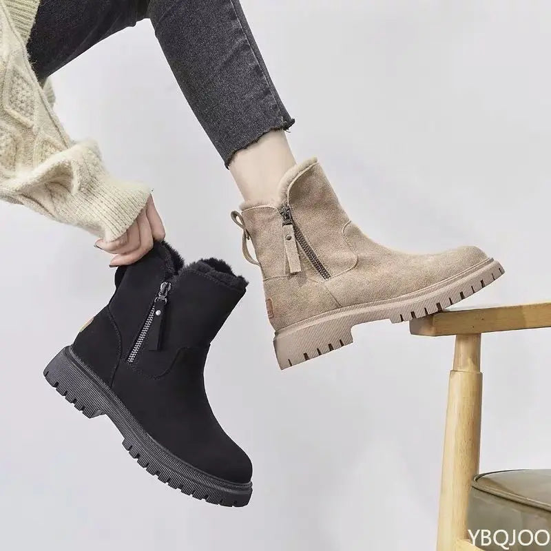 Large Size Winter Fashion Thick Sole Height Increasing and Plush Thick Women's Boots New Warm and Versatile Women's Short Boots