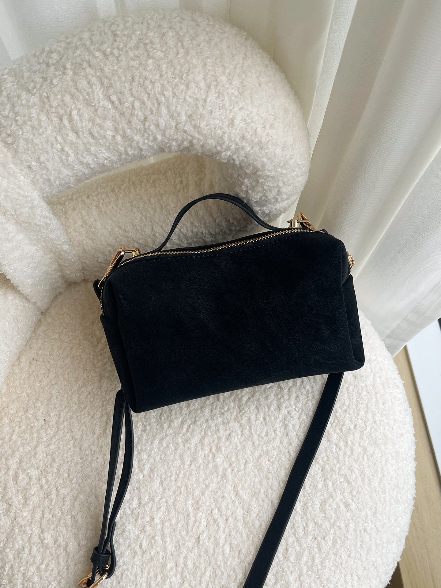 Bolso retro pequeño cuadrado bandolera