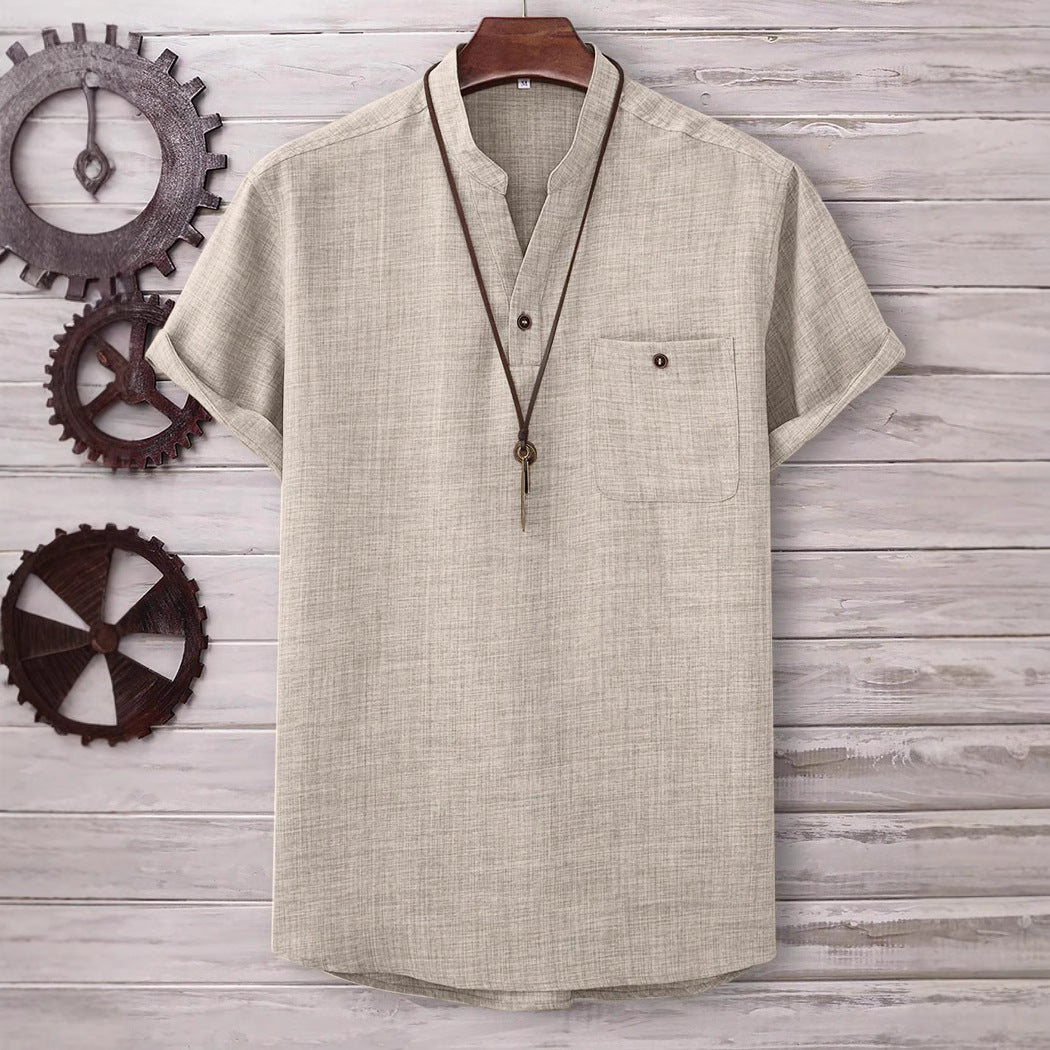 Camisa de manga corta de color liso con cuello vuelto para hombre