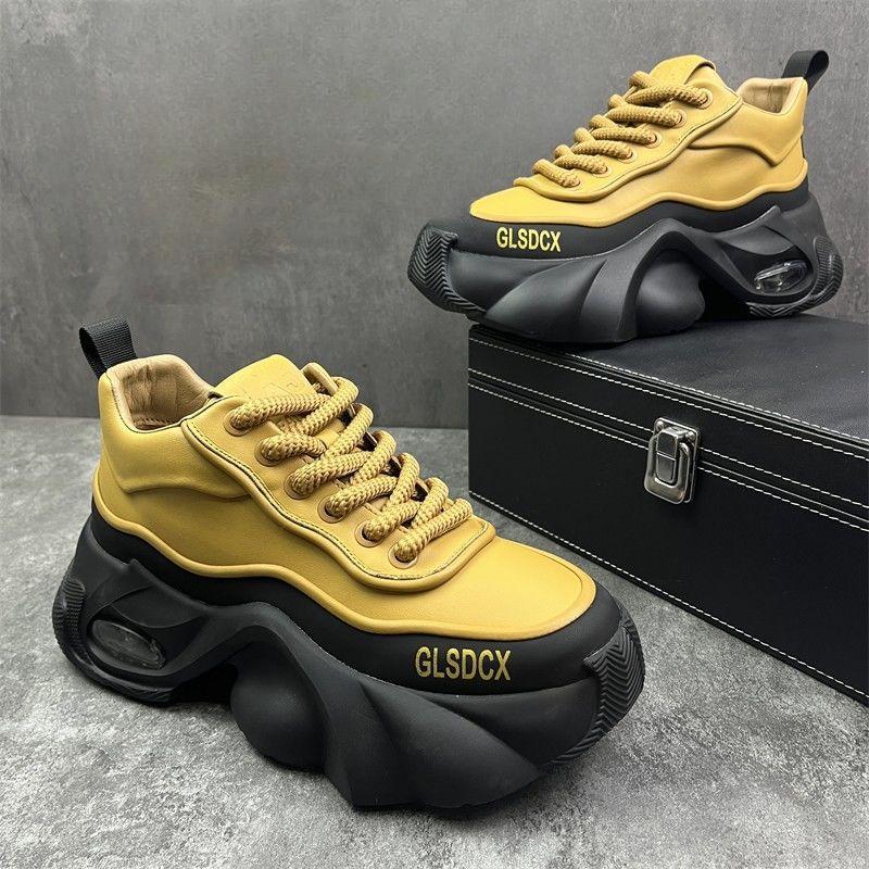 Zapatos masculinos de plataforma deportivos y de ocio con superficie de cuero