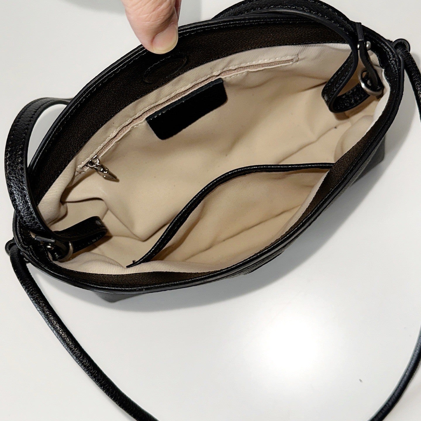 Bolso bandolera informal mate de un solo hombro
