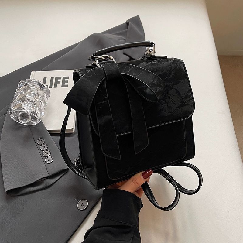 Mochila Con Lazo Para Mujer Diseño Moderno Y A La Moda