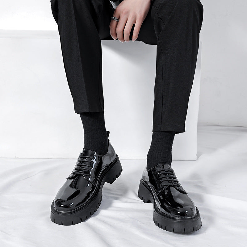 Zapatos de hombre de talla grande, moda, superficie brillante, zapatos de cuero de punta ancha estilo británico