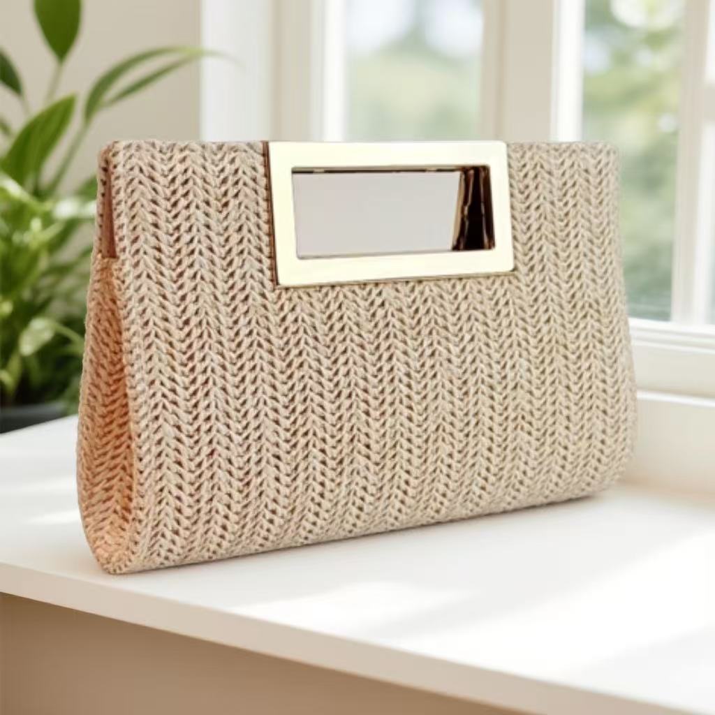 Womens Fashion New Woven Chain Clutch Bag