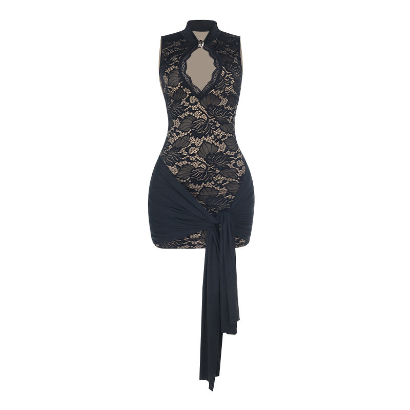 Vestido tubo calado de encaje con chaleco