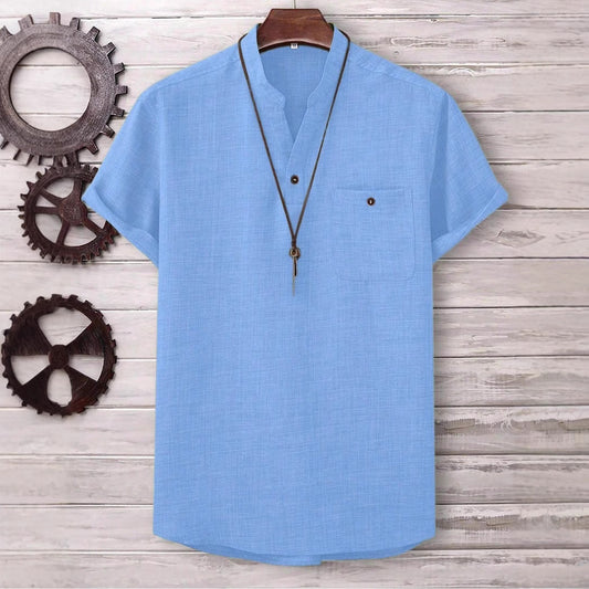Camisa de manga corta de color liso con cuello vuelto para hombre