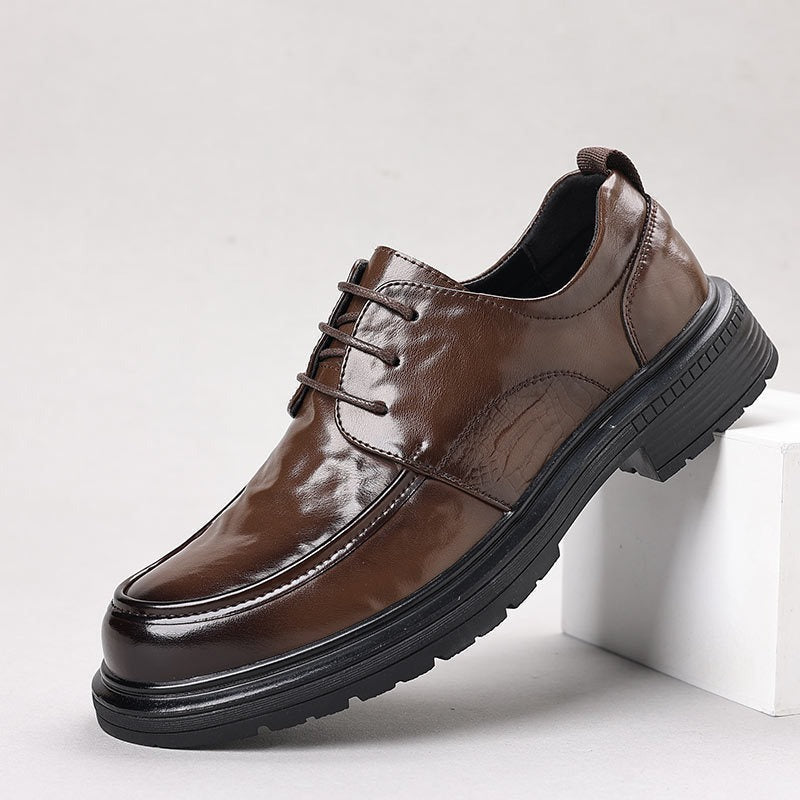 Zapatos de cuero con plataforma y suela gruesa para el tiempo libre