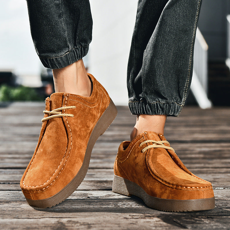 Zapatillas de cuero estilo británico de gamuza para viajes con versatilidad al aire libre