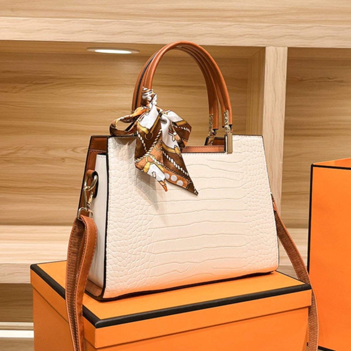 Bolso Bandolera Grande y Moderno con Diseño Espacioso