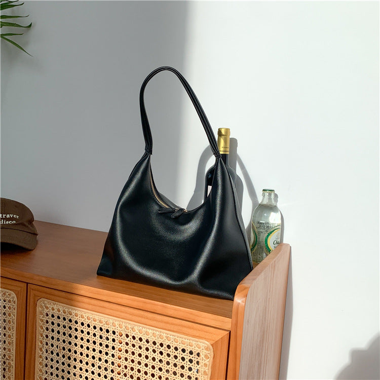 Bolso de hombro sencillo de piel suave para mujer, versátil y de nicho