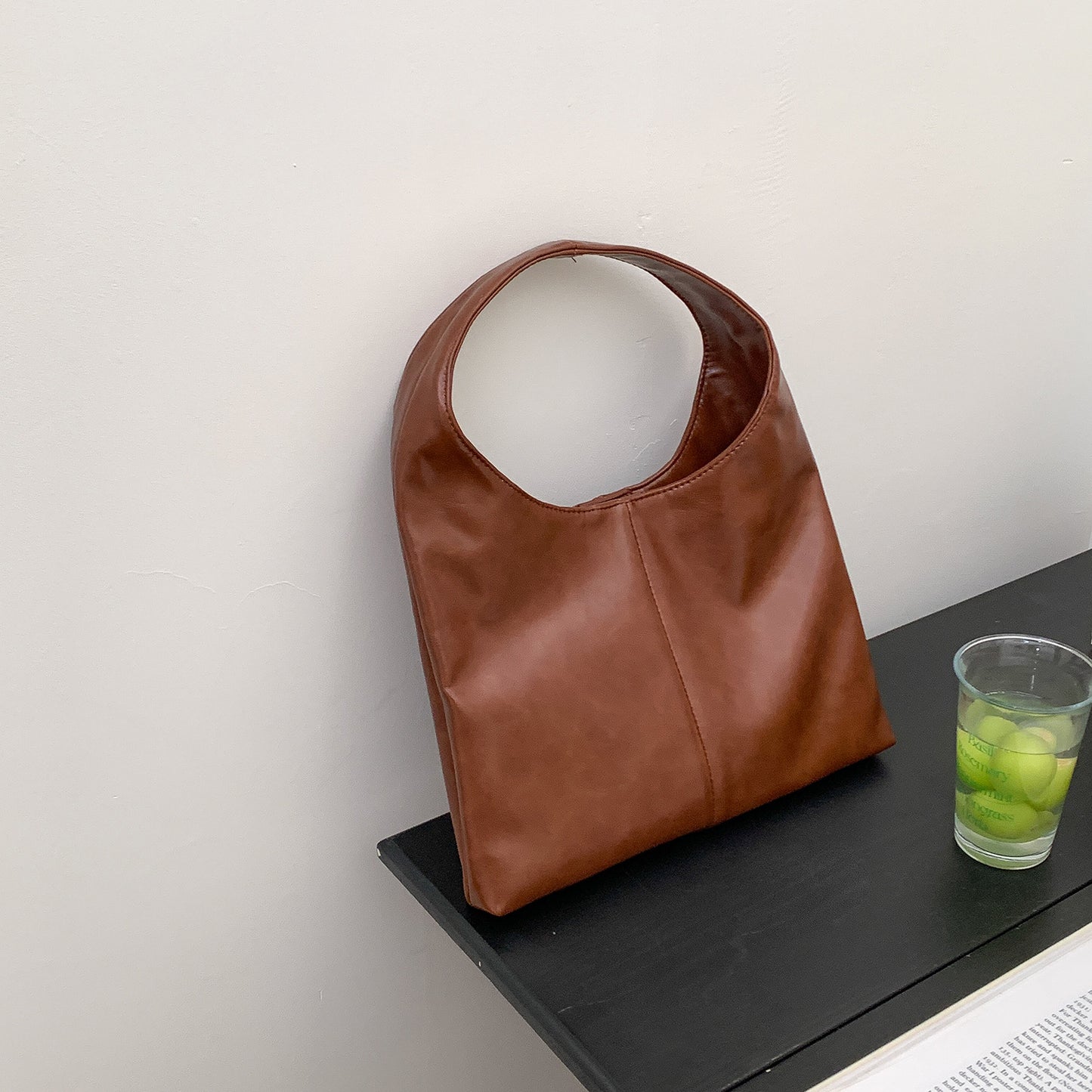 Bolso de mano de cuero suave de gran capacidad para mujer
