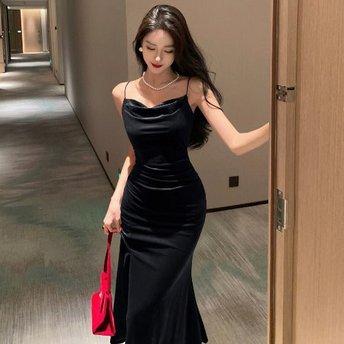 Vestido largo ajustado de sirena para mujer de terciopelo dorado con tirantes