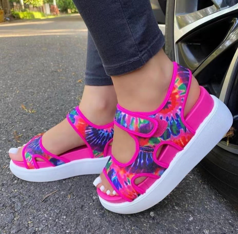 Sandalias deportivas de suela gruesa con estampado de moda de verano y velcro para mujer